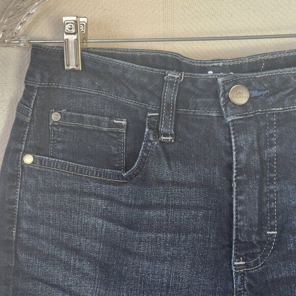 Lee Riders Darkest Wash Midrise Straight Leg Cotton Poly Span Jeans Size 8P - Picture 5 of 16
